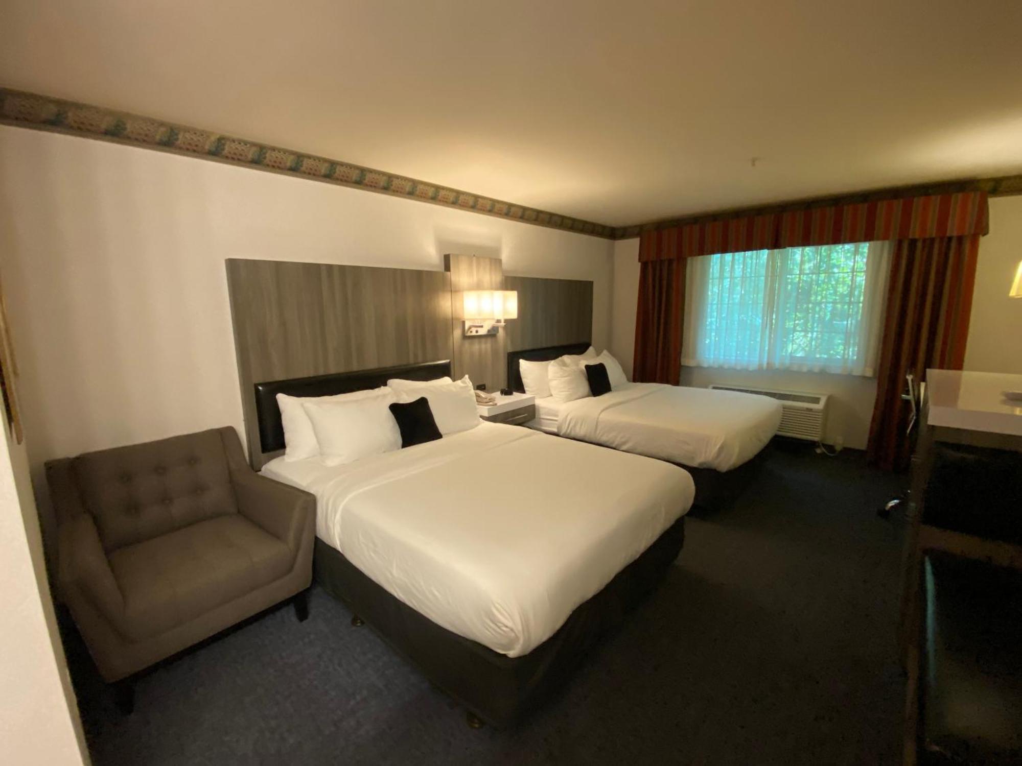Red Lion Inn&Suites Port Orchard Exterior foto